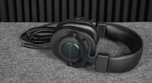 Load image into Gallery viewer, Fifine Microphone H8 Studio Headphone for Monitoring