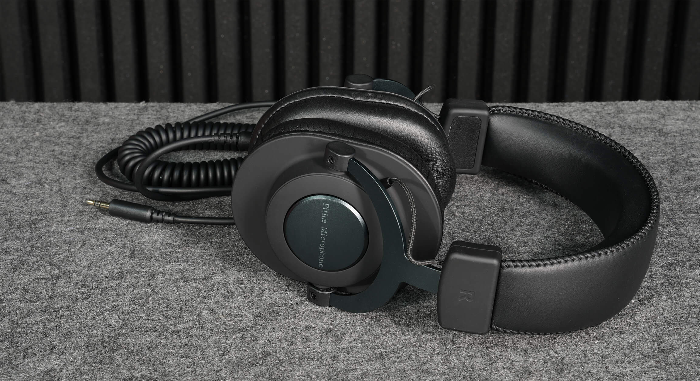 Fifine Microphone H8 Studio Headphone for Monitoring